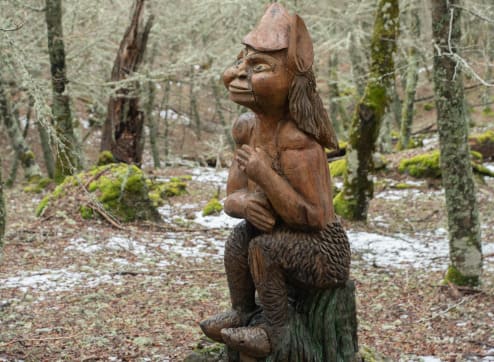 senda mitologica de carande en riaño